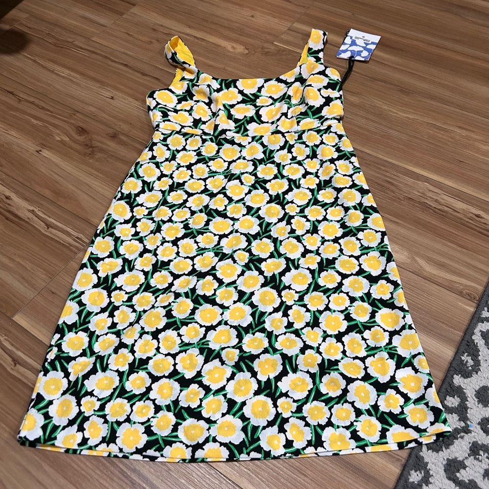 Diane Von Furstenberg Floral Yellow and White Mini Dress Size 0 NWT